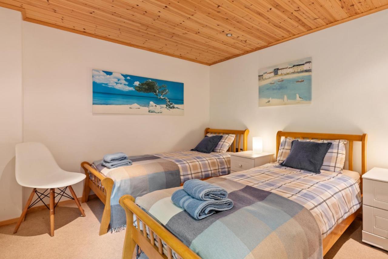 Lodge 5 Longbury - Luxury Lodge, Golf Course Views, Restaurant And Spa Facilites Penally 외부 사진