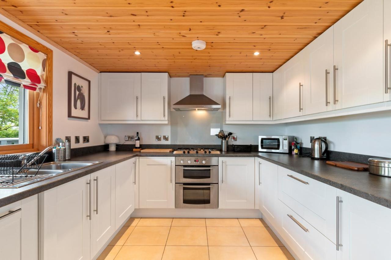 Lodge 5 Longbury - Luxury Lodge, Golf Course Views, Restaurant And Spa Facilites Penally 외부 사진